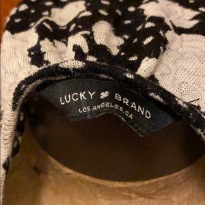 Lucky Brand Tops - Lucky brand top Lucky Brand Tops - Lucky brand top